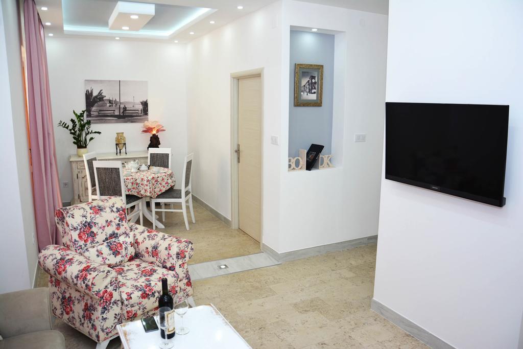 Wukovic Apartments Tivat Luaran gambar