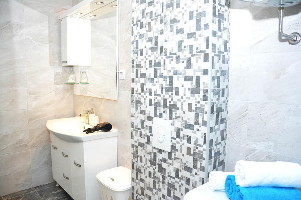 Wukovic Apartments Tivat Luaran gambar
