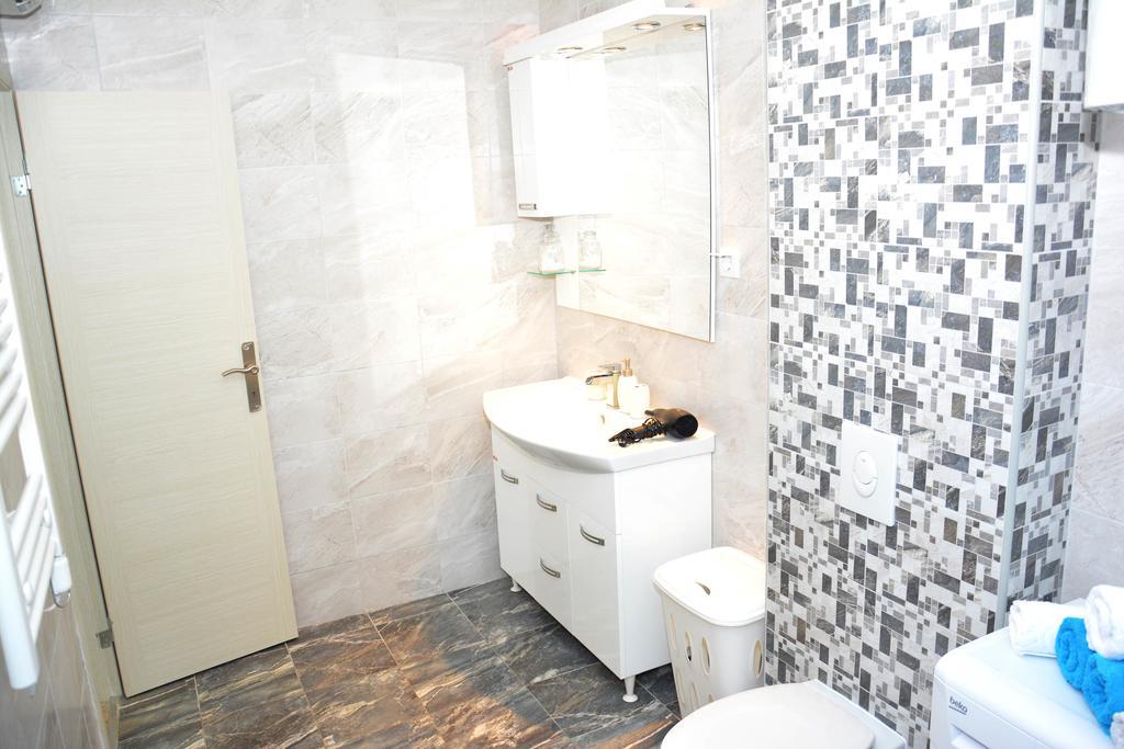 Wukovic Apartments Tivat Luaran gambar